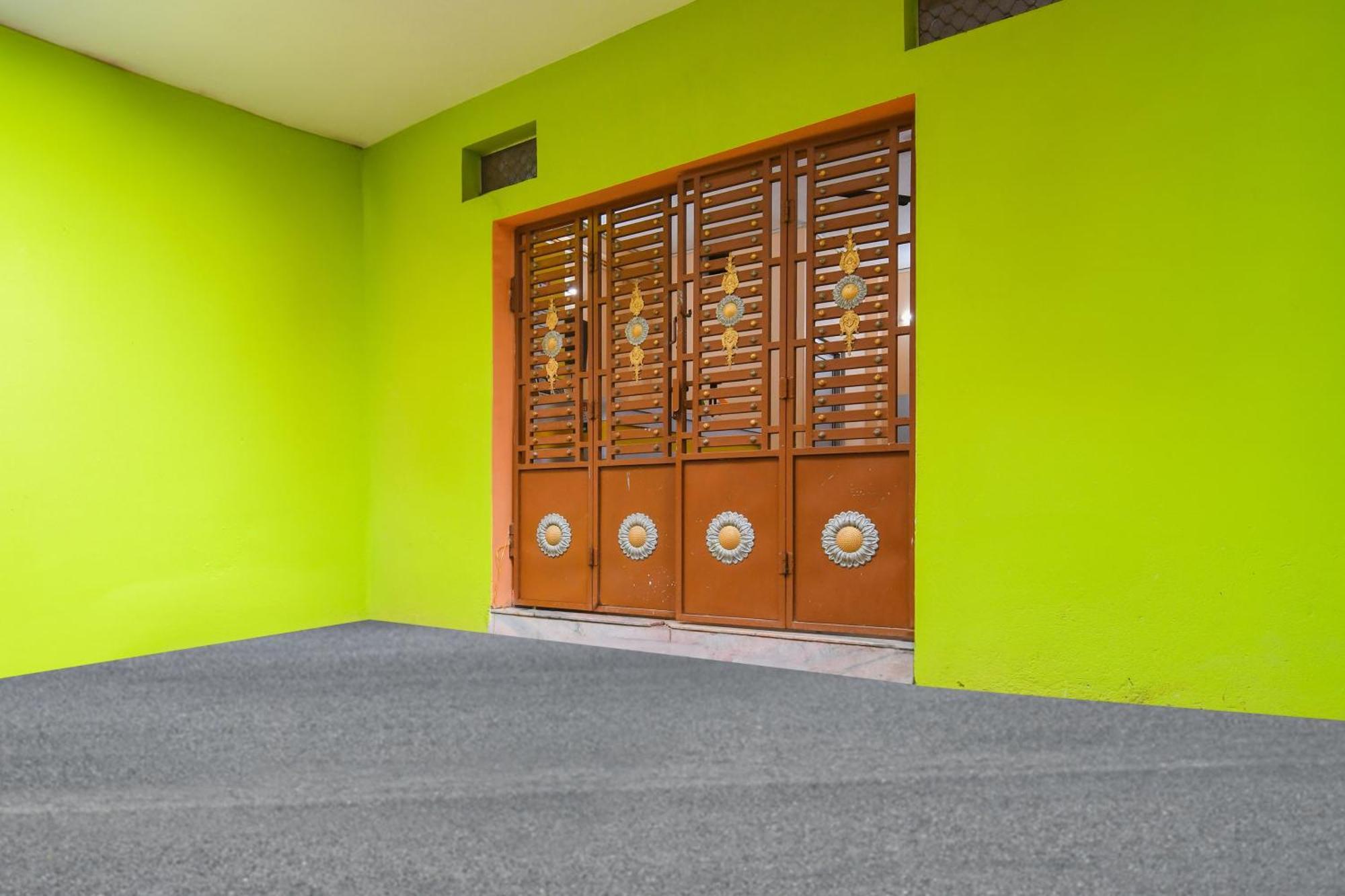 Super Hotel O Dakshin Dwar Formerly Radha Krishna Niwas Puri Εξωτερικό φωτογραφία